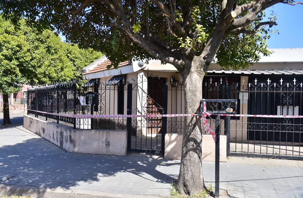 Inseguridad en Córdoba: encontraron muerta a una mujer en su casa, en lo que habría sido un violento robo