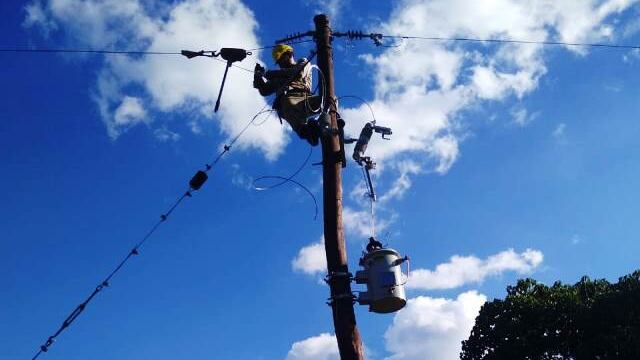 Para optimizar el servicio eléctrico incorporan infraestructura en San Pedro y Santa Ana