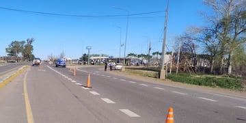 Una mujer falleció y una nena en grave estado tras un accidente vial en La Puerta