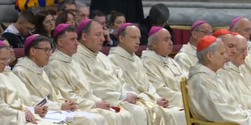 El obispo de Jujuy, monseñor César Daniel Fernández, presente en la misa de canonización de santa Mama Antula, en el Vaticano.