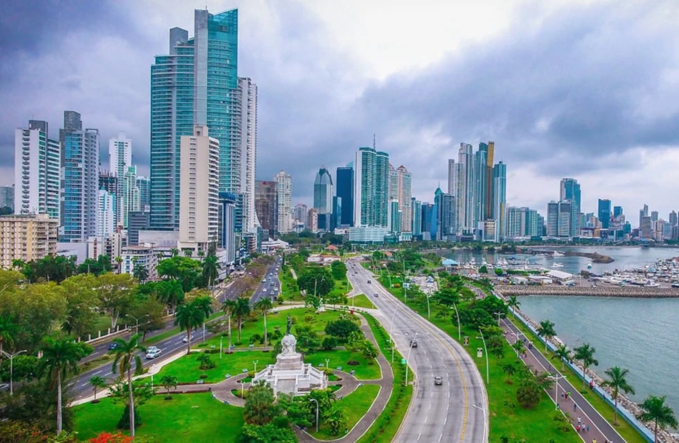 Ranking de los países donde los emigrantes son más felices en 2025: ¿está Argentina?