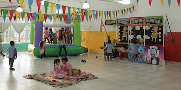 Ushuaia: la Kermes Municipal participó del Día de los Jardines de Infantes