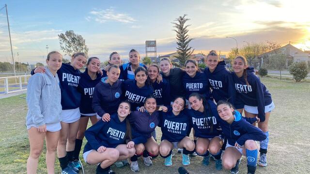 Hockey: Puerto Belgrano juega la semifinal del Regional de Clubes “B” Sub 16