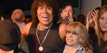 La Mona y su mamá. A los 93 años, Esilda Santillán de Rufino falleció.