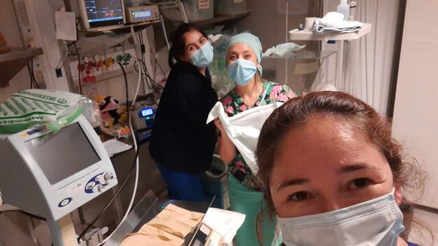 Danisa Sponton, Licenciada en Enfermería, trabaja en la Maternidad Martin, en el sector de Neonatología