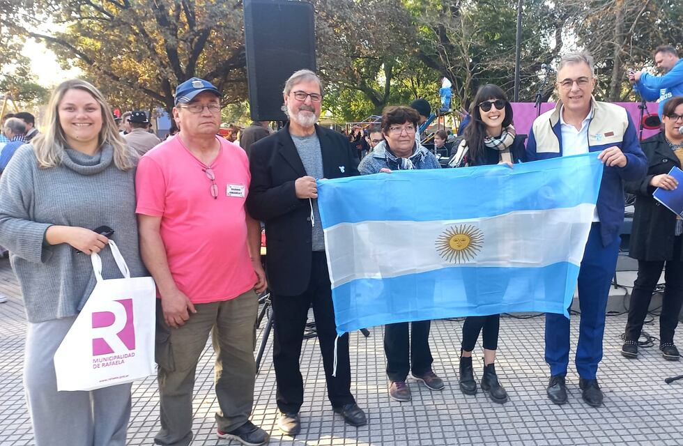 Rafaela celebró el Día de la Bandera