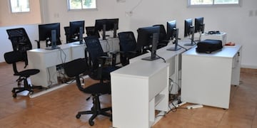 Eldorado: mobiliario y equipamiento para los Espacios Maker