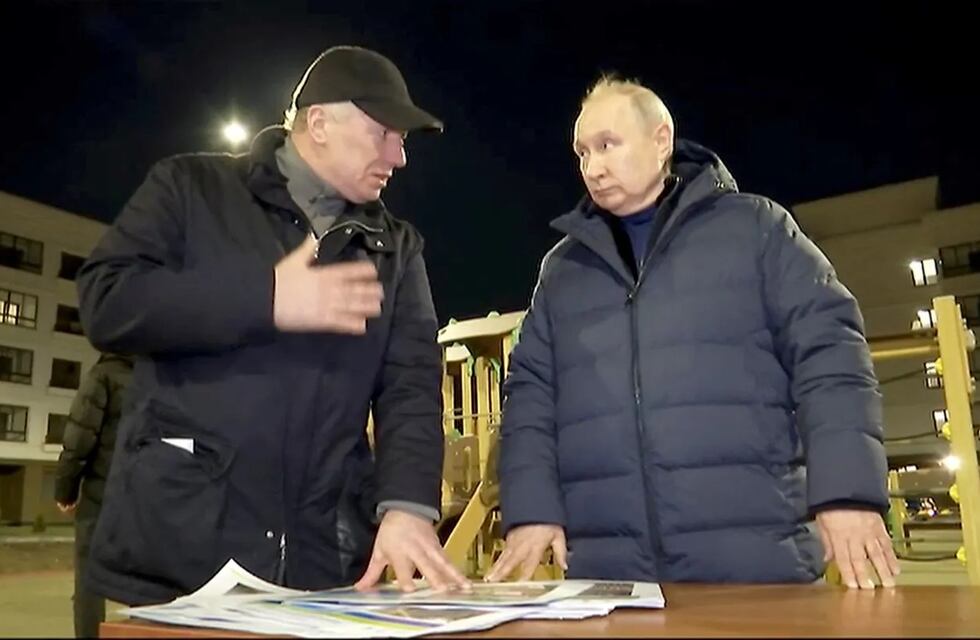 Putin visitó Ucrania por primera vez desde el inicio de la guerra: estuvo en la ciudad de Mariúpol