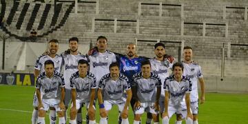 Quilmes ganó con gol de Mariano Pavone. Un posible rival para el Celeste del Imperio.