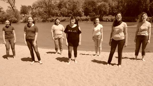 El Grupo Vocal Femenino Musas de Arroyito presentó “Amapola”