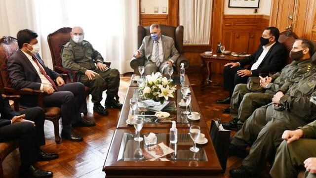 Contra el narcomenudeo: Jaldo y autoridades de Gendarmería coordinan acciones