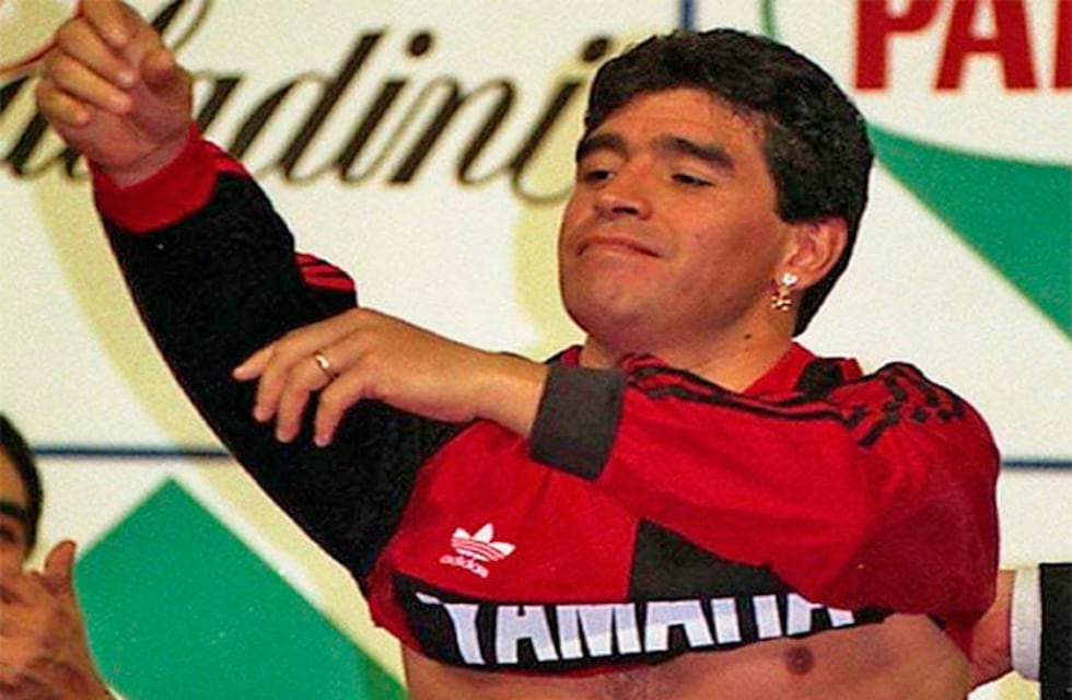 El día que Rosario se paralizó: así fue la llegada de Diego Maradona a Newell’s