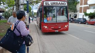 El transporte urbano de pasajeros en San salvador de Jujuy se verá paralizado este viernes por una "abstención de servicios" de los choferes, que reclaman el pago de sus sueldos de enero.