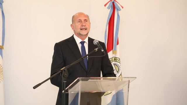 El rafaelino se refirió al problema de la violencia tras el acto oficial por el Día de la Industria.