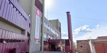El segundo herido se encuentra internado en el hospital de Urgencias de la ciudad de Córdoba. Gentileza: Radiofónica.