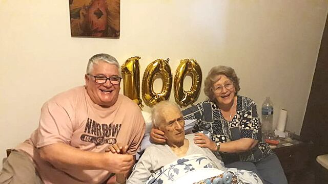 Raúl Castro cumplió un siglo de vida y trabajó hasta los 86 años vistiendo a los sanrafaelinos. Foto Diario de San Rafael
