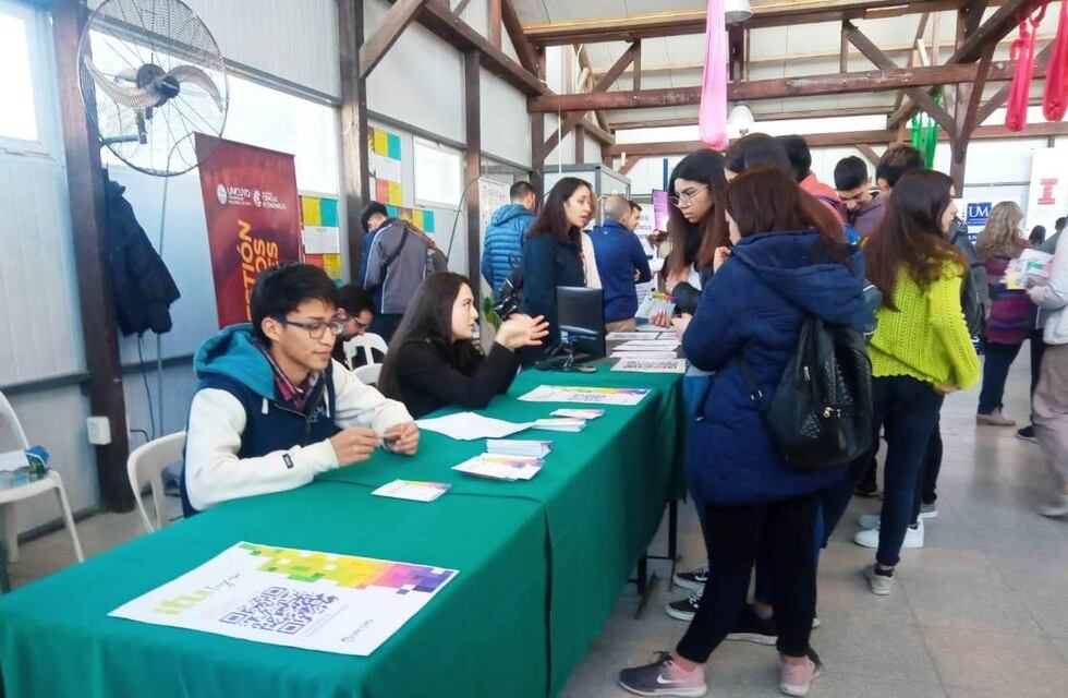 Jóvenes de La Pampa y Neuquén interesados en la oferta universitaria en San Rafael