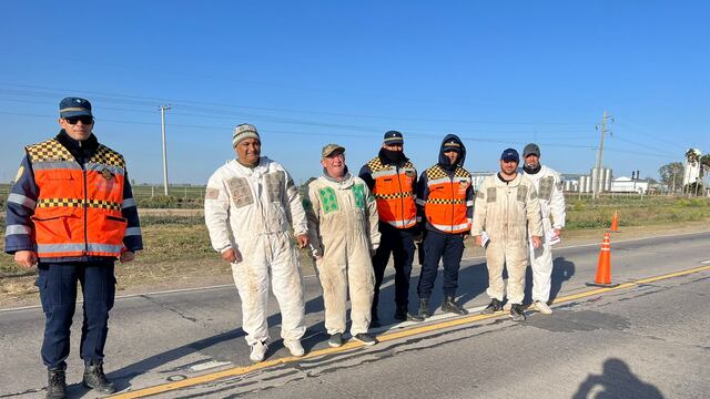 Apicultores de la Región de Ansenuza: Enfrentando una Crisis Perfecta