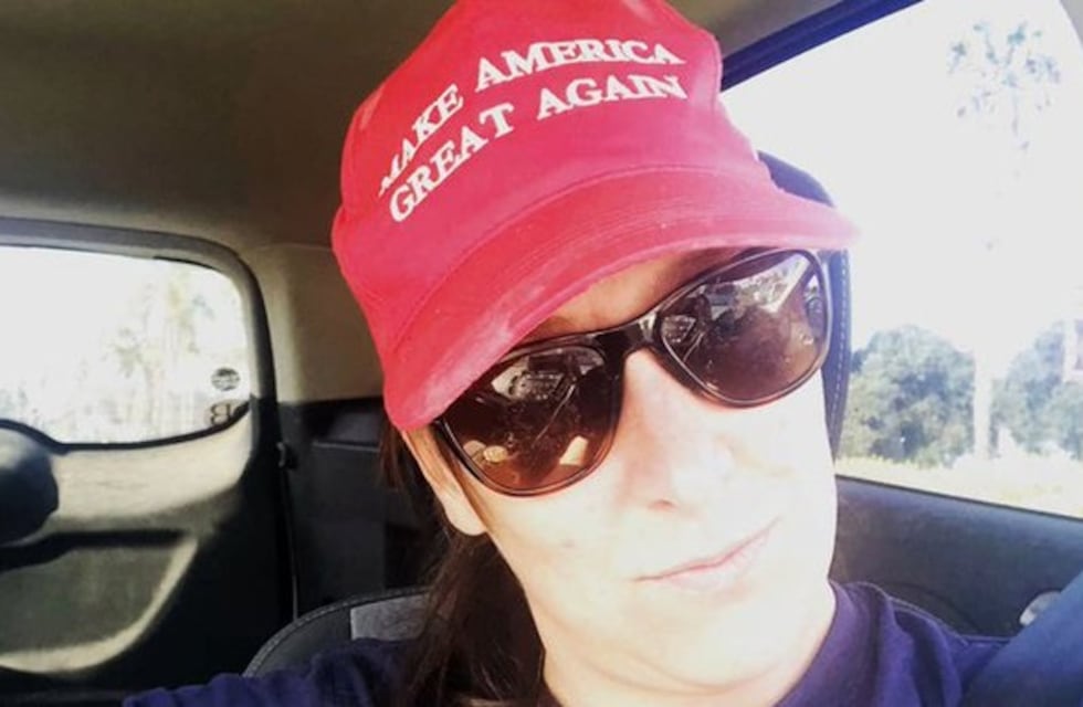 Ashli Babbitt, la mujer baleada por la policía en el Capitolio de EEUU, era una fanática de Donald Trump