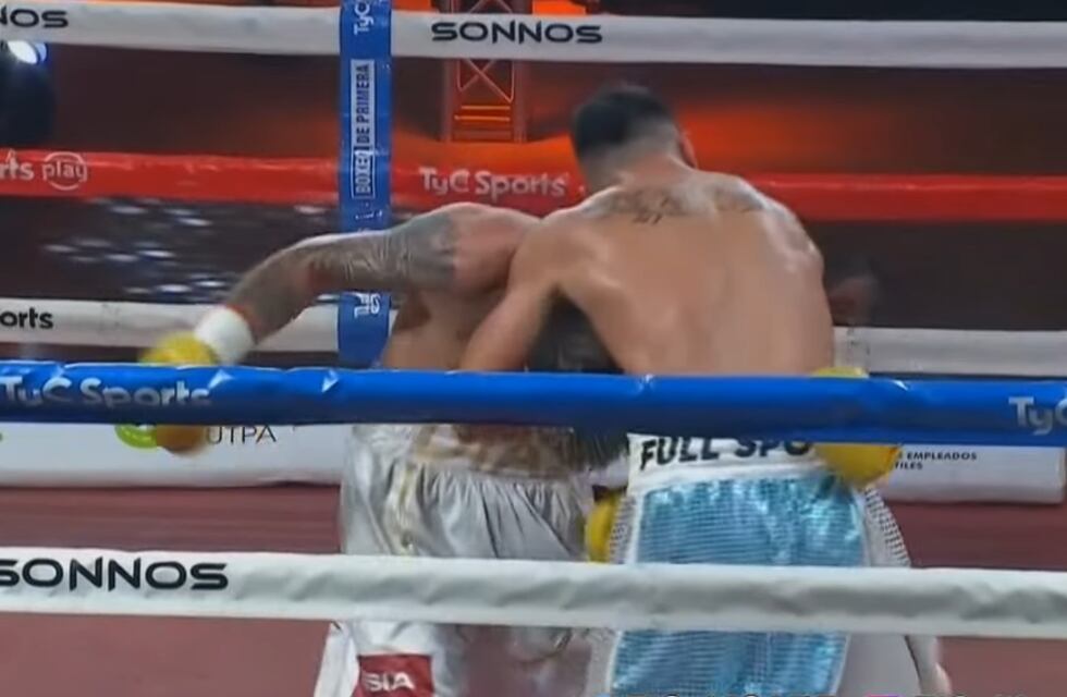 Entre Tyson y Luis Suárez: boxeador rafaelino descalificado por morder al rival
