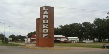 La localidad al sur provincial está conmocionado por el suceso del viernes por la noche. (montemaizmira.com.ar)