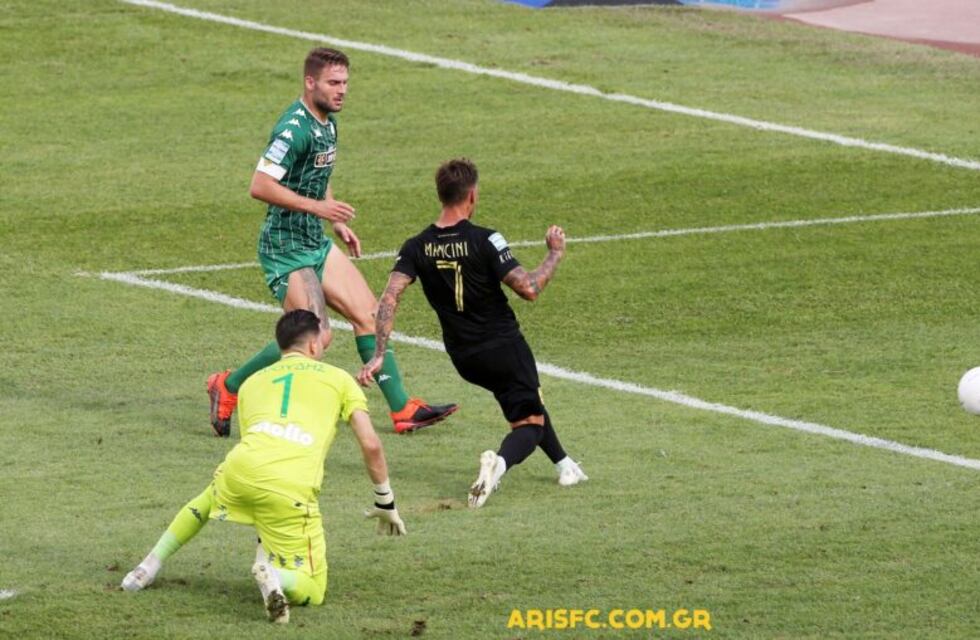 Daniel Mancini cerró como titular la temporada en el Aris Salónica de Grecia