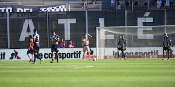Talleres en su partido ante Independiente. (Javier Ferreyra / La Voz).