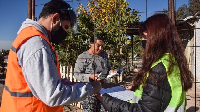 La Municipalidad de Godoy Cruz trabajará esta sábado en inscribir para la vacuna Covid-19 en los barrios La Estanzuela y La Gloria. Gentileza MGC