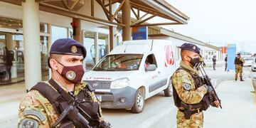 En los Hospitales Regionales de Ushuaia y Río Grande arribaron las primeras 900 dosis de la vacuna Rusa.