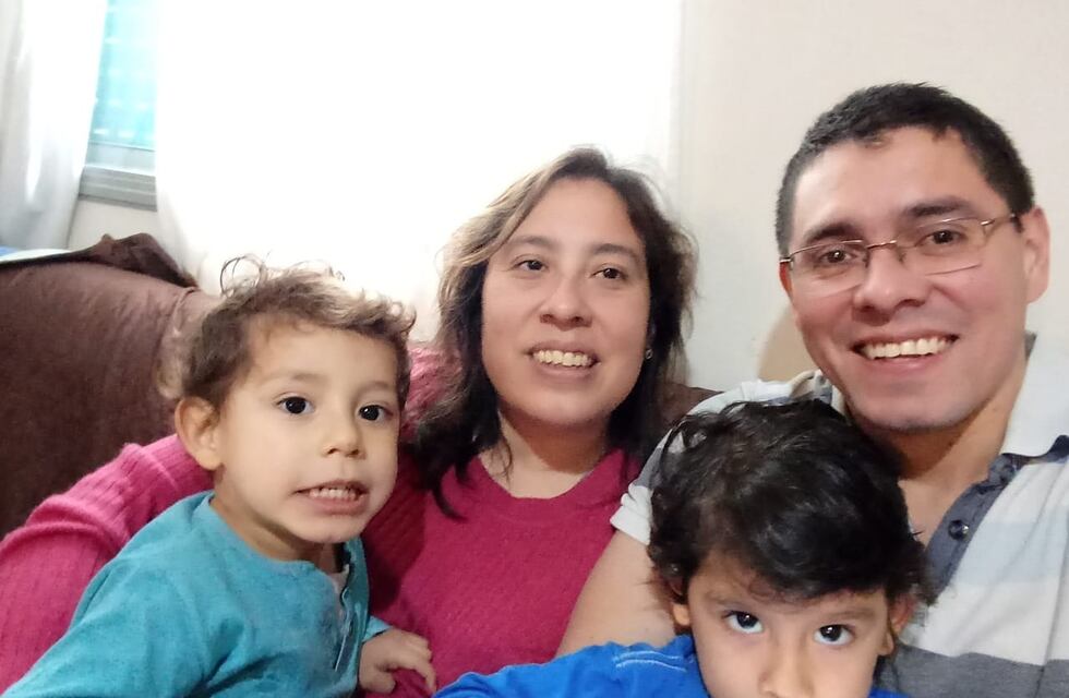 Es colombiano, formó una familia en San Juan y hoy busca trabajo