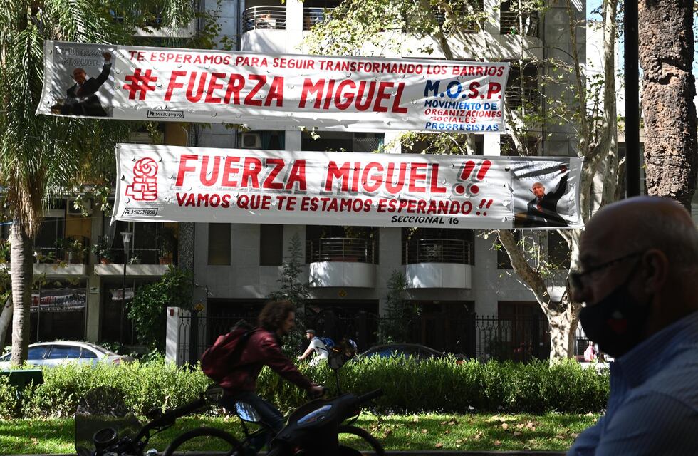 Miguel Lifschitz continúa “estable”, dentro de su cuadro “crítico”