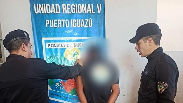 Joven detenido tras presunta participación en robo en Puerto Esperanza.