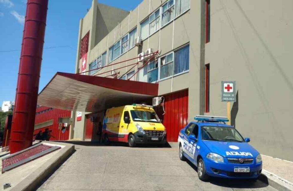 Córdoba violenta: lo balearon desde una moto, en la puerta de su casa