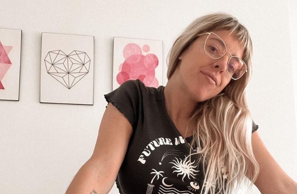 Frente al espejo del gimnasio, Nati Jota tiró besito a sus fans y mostró su figura