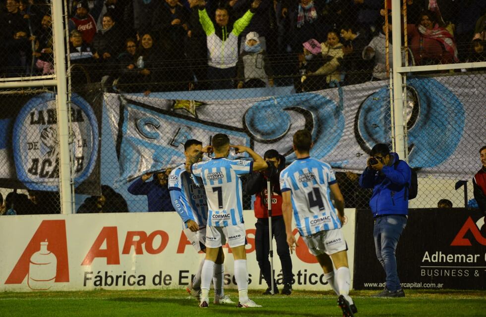 Racing, el invicto cordobés y el que tiene más puntos en el Federal A