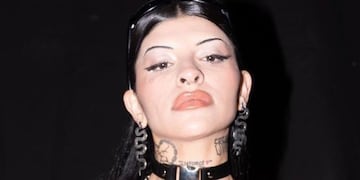 Corset, corpiño de encaje y minishort: el atrevido look de Cazzu que conquistó a todos