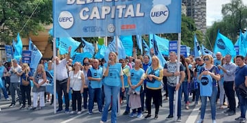 Protesta de la Unión de Educadores de la Provincia de Córdoba (UEPC).