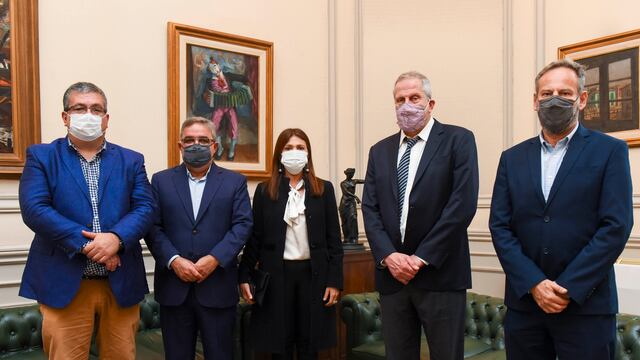 El gobernador Raúl Jalil se reunió con el ministro de educación de la nación Jaime Perczyk.