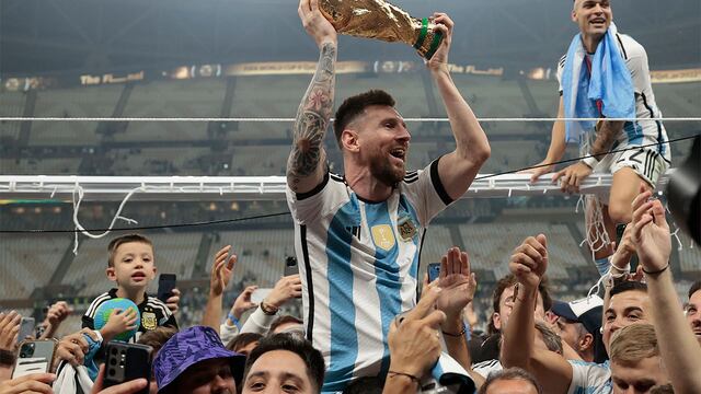Lionel Messi levantó la Copa del Mundo en Qatar.