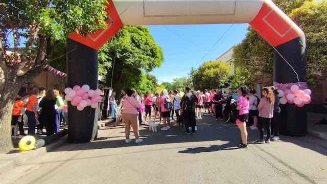 Importante participación en la caminata de LALCEC Punta Alta