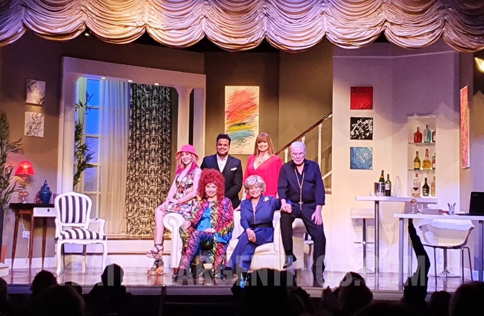 “La chica del sombrero rosa” pospone inicio de su temporada por síntomas Covid en la actriz Kitty Locane