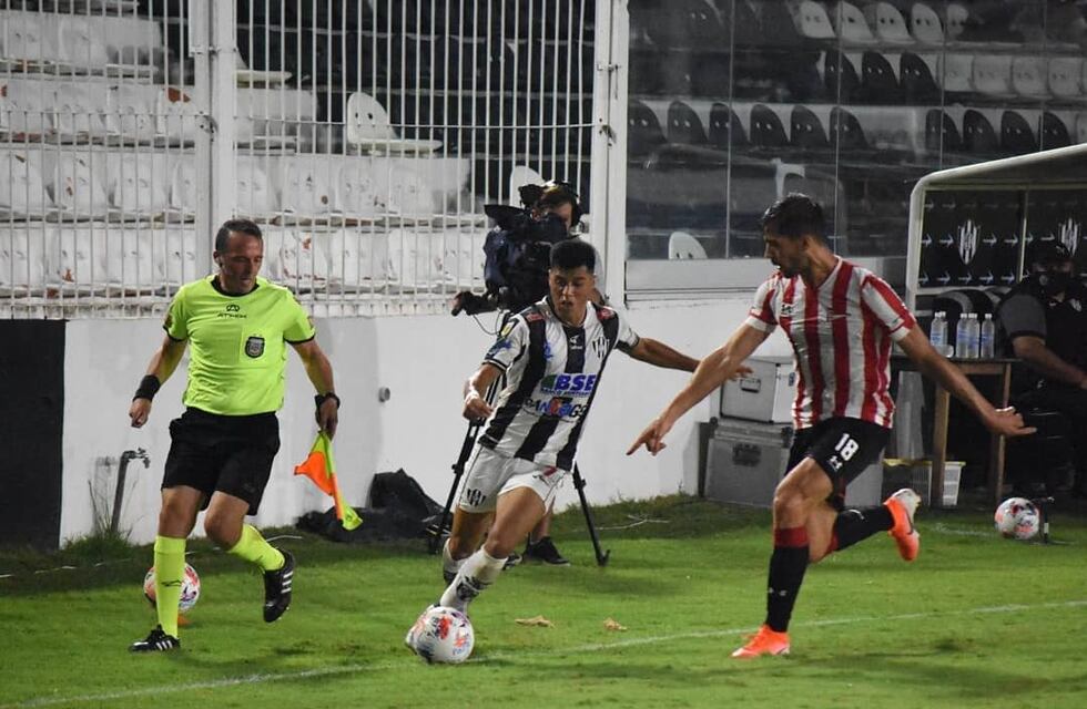 Central Córdoba empató con Estudiantes 1 a 1 en Santiago