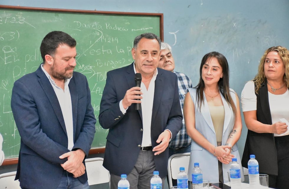 Viajarán alumnos de Monteros del certamen “Enseñame Tucumán”