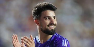 Gran debut para el Flaco López en la Selección