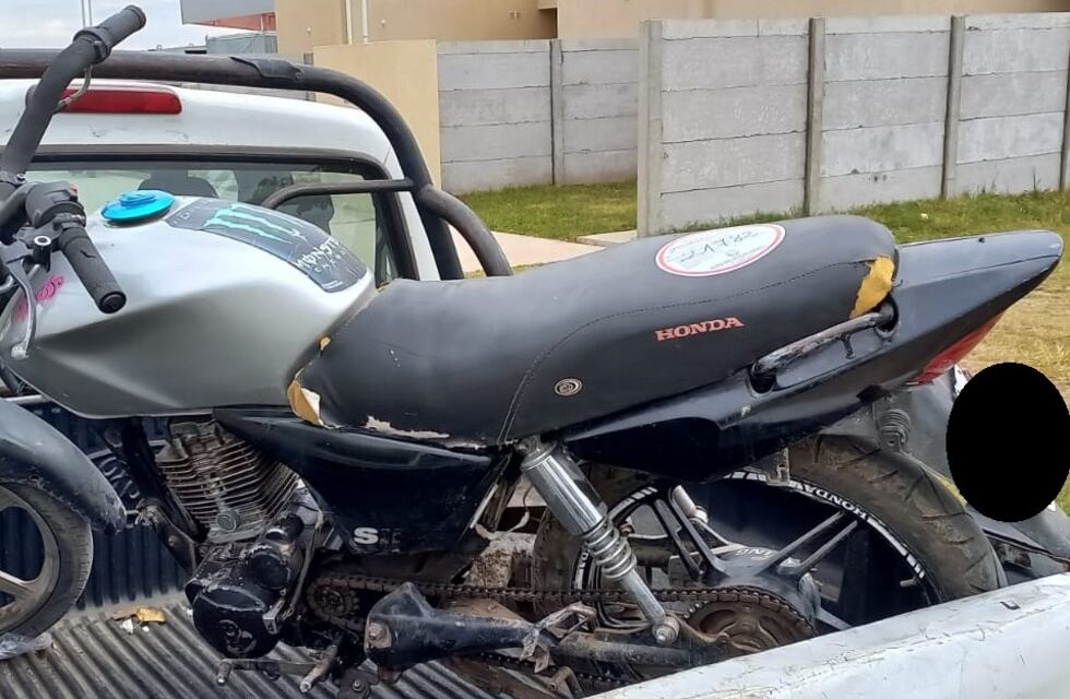 Sin papeles y con escape libre: le secuestraron la moto