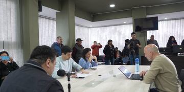 Concejales analizaron el proyecto presentado por feriantes