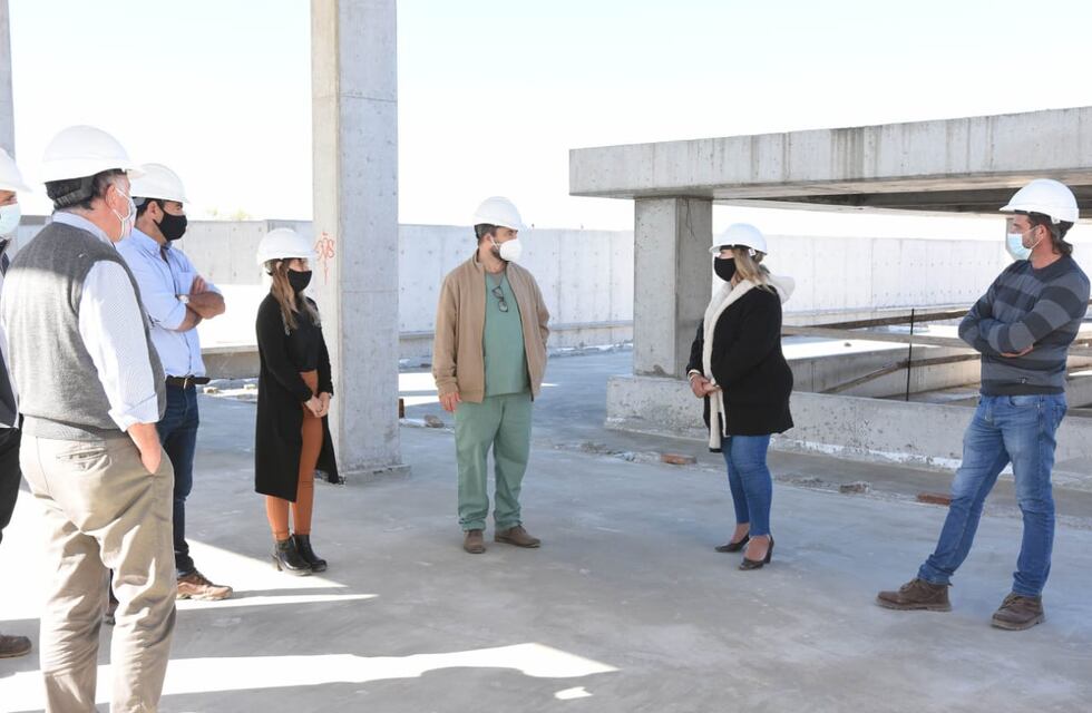 Quieren terminar el área covid del Nuevo Hospital para octubre