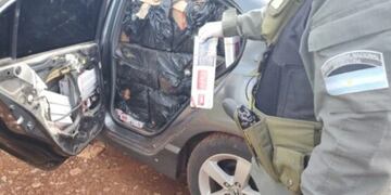 Desarticulan millonario contrabando de cigarrillos en San Vicente.