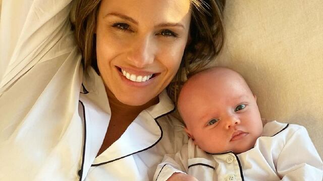 La conductora lanzó recientemente su nuevo reality "Siendo Pampita", en donde recorre íntimamente su proceso de parto de Ana.