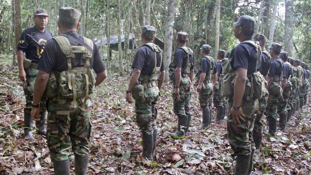 Sendero Luminoso mata a 18 personas a dos semanas de la segunda vuelta de las presidenciales en Perú (AP)